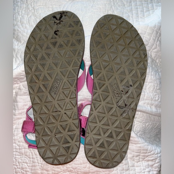 Teva flip flops - Picture 4 of 4